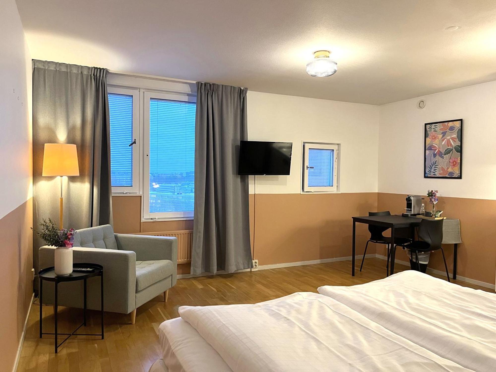 2Home Hotel Apartments Солна Экстерьер фото