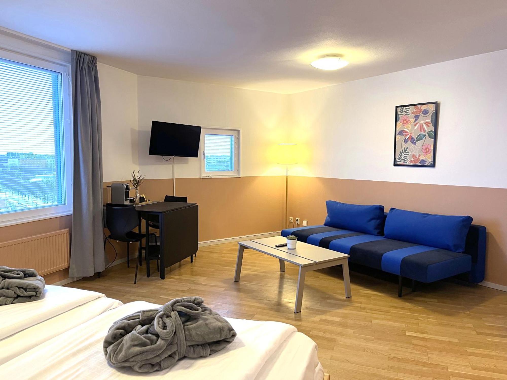 2Home Hotel Apartments Солна Экстерьер фото