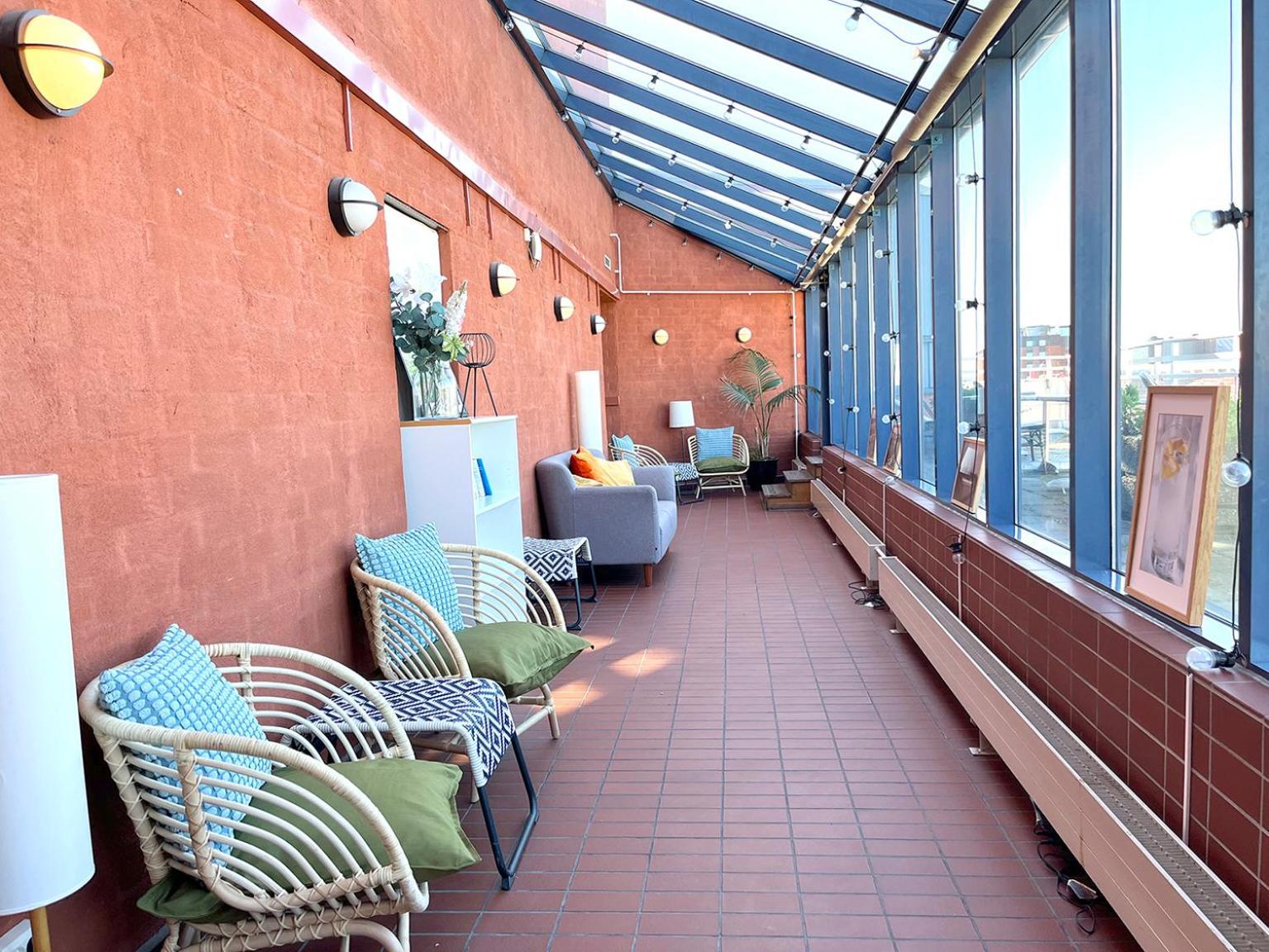 2Home Hotel Apartments Солна Экстерьер фото